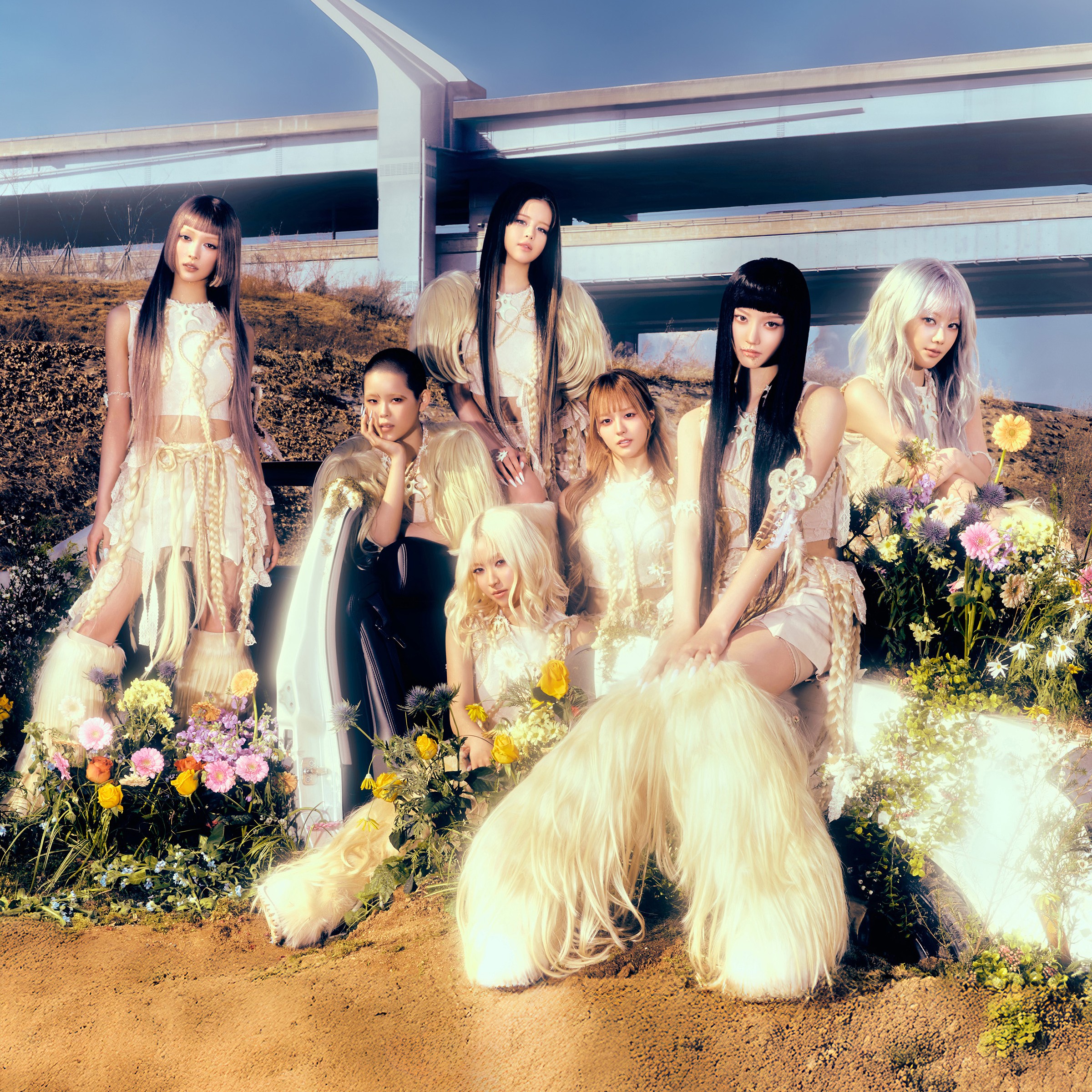 アイドル XG\"The first HOWL\"FINALVintageCrewNeckT