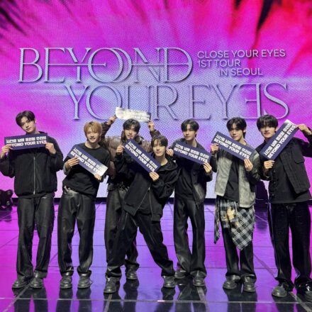 画像はCLOSE YOUR EYES公式Xより引用