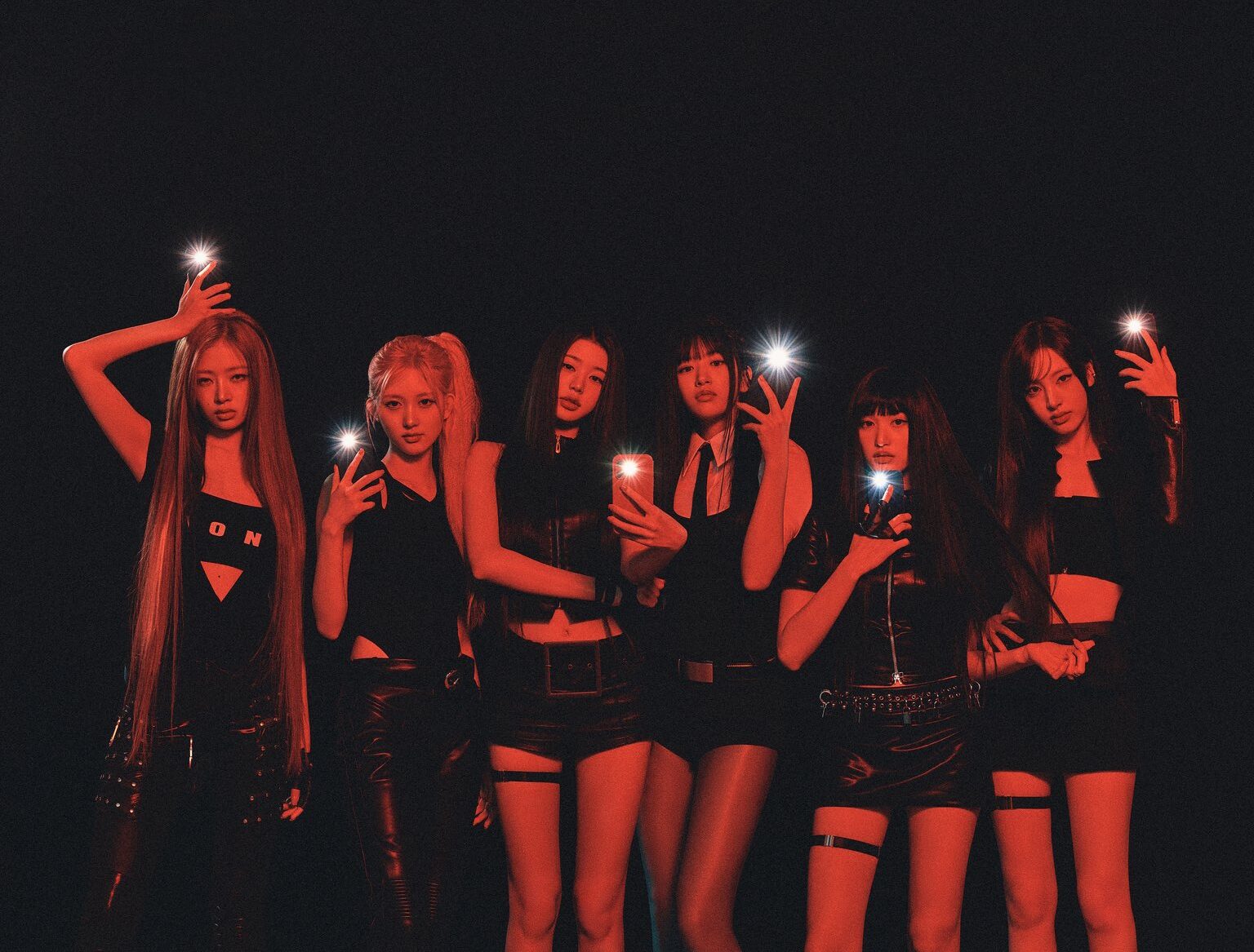 画像はIVE公式Xより引用