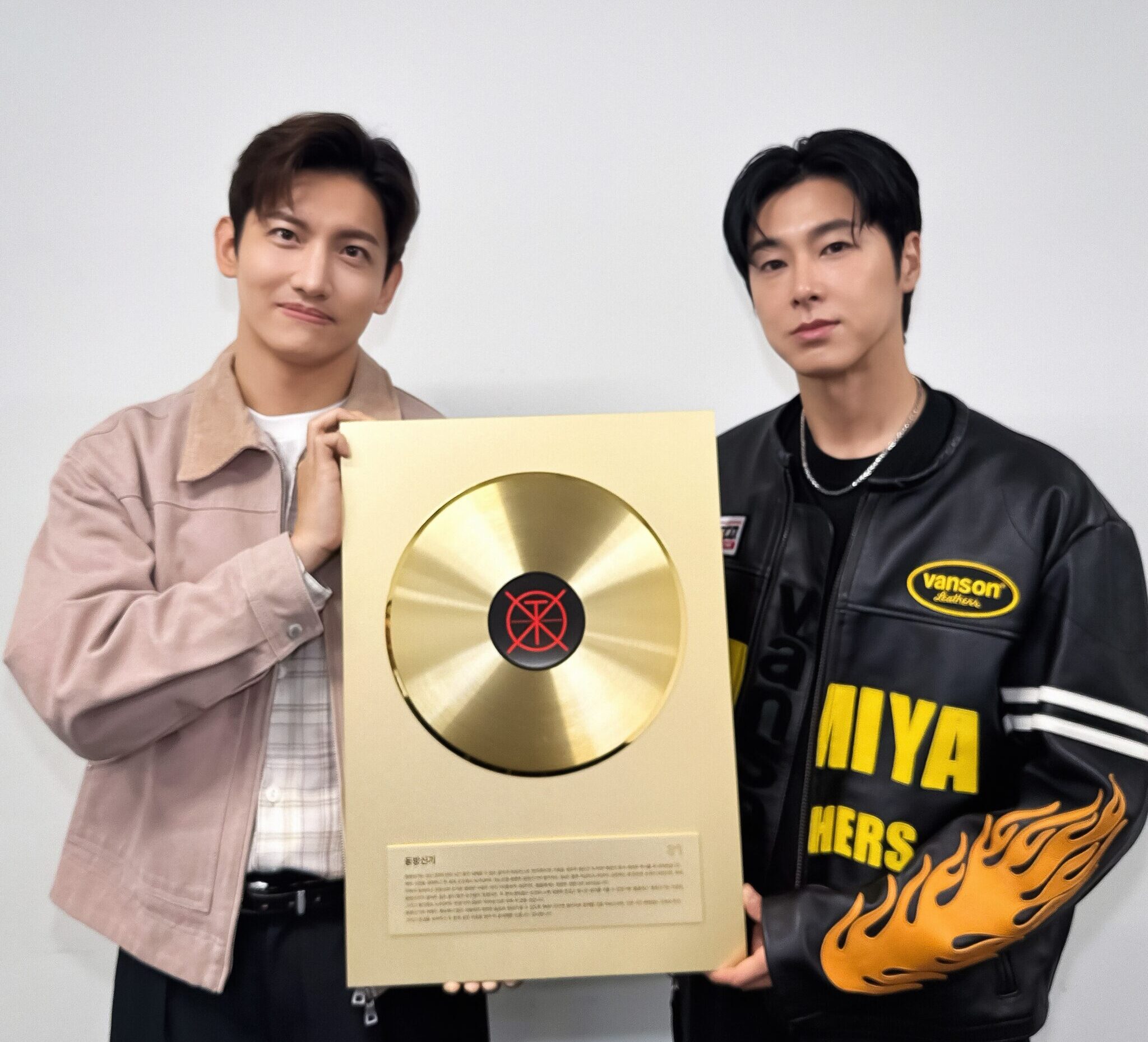 SM TOWN公式Xから引用